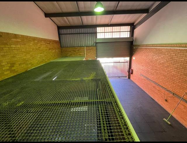 INDUSTRIAL PROPERTY TO RENT IN HENNOPSPARK